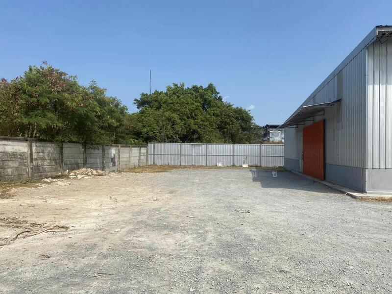 ให้เช่า - โกดังให้เช่าหนองแขม ซอยเพชรเกษม77 ติดถนนสาย3 ขนาด400ตรม. รั้วรอบขอบชิด รถใหญ่เข้าออกได้สะดวก, กรุงเทพ