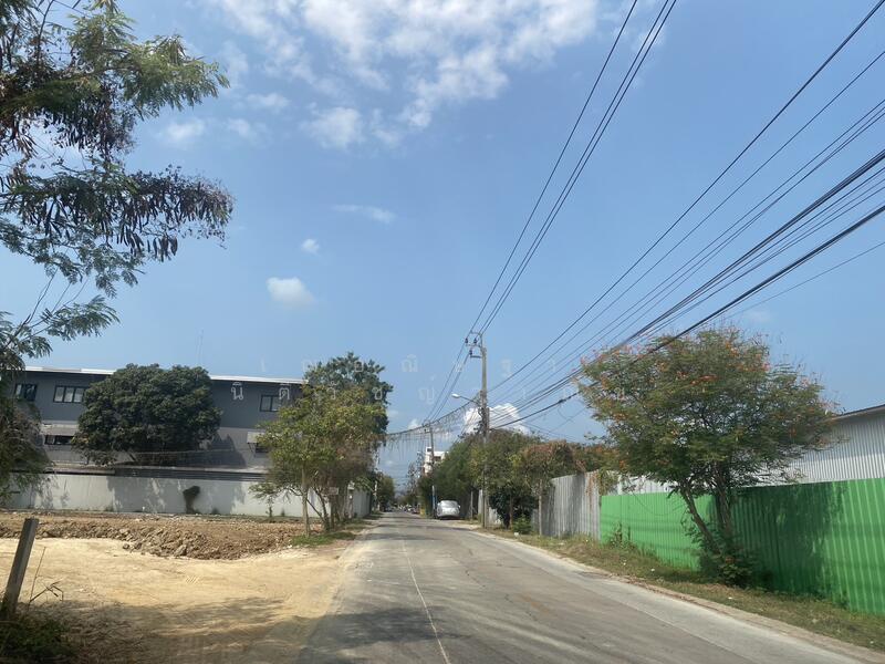 ให้เช่า - โกดังให้เช่าหนองแขม ซอยเพชรเกษม77 ติดถนนสาย3 ขนาด400ตรม. รั้วรอบขอบชิด รถใหญ่เข้าออกได้สะดวก, กรุงเทพ