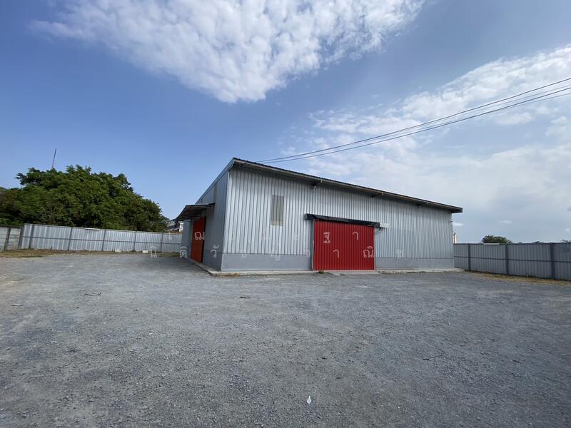 ให้เช่า - โกดังให้เช่าหนองแขม ซอยเพชรเกษม77 ติดถนนสาย3 ขนาด400ตรม. รั้วรอบขอบชิด รถใหญ่เข้าออกได้สะดวก, กรุงเทพ