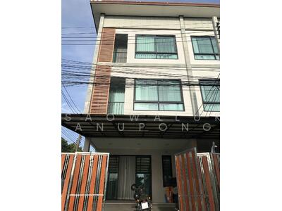 ขาย - ทาวน์โฮม 3 ชั้น ปุณณวิถี 31 สุขุมวิท101, กรุงเทพ