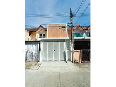 ขาย - ทาวน์เฮ้าส์ 2 ชั้น รีโนเวทใหม่ ซ.นนทบุรี 42(ซอยย่อย รณสิทธิพิชัย3), นนทบุรี