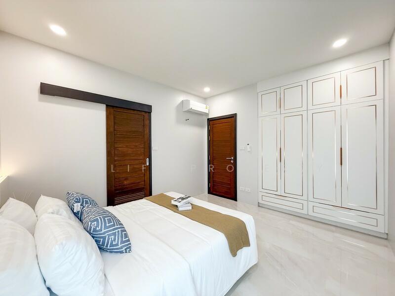 2R0986 Pool villa for rent 4 bedroom 5 bathroom 200,000/month at cherngtalay have fully furnished, Phuket, Choeng Thale, Thalang, Phuket, 4 Bedrooms, 350 sqm, Villa For Rent, by PK LIFE Property, 500050143 - DDproperty.com