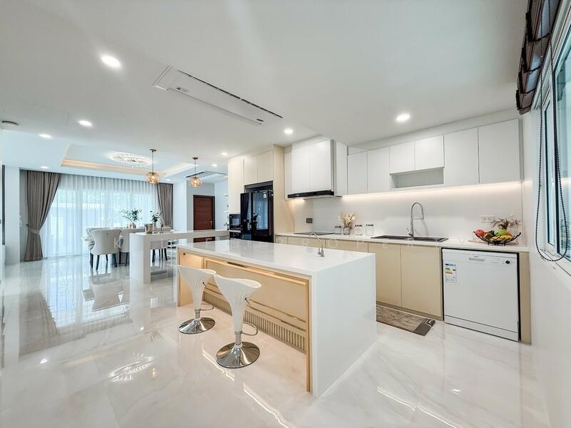 2R0986 Pool villa for rent 4 bedroom 5 bathroom 160,000/month at cherngtalay have fully furnished, Phuket, Choeng Thale, Thalang, Phuket, 4 Bedrooms, 350 sqm, Villa For Rent, by PK LIFE Property, 500050143 - DDproperty.com