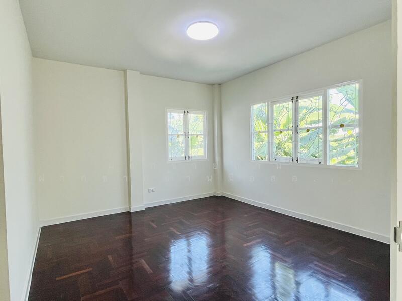 ขาย - ขายสกุลธร!บ้านเดี่ยวถนนวัชรพล-เทพรักษ์ รีโนเวทใหม่ ใกล้ห้าแยกวัชรพล ออกถนนพหลโยธินง่าย, กรุงเทพ