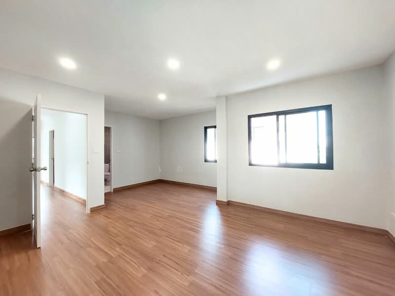 เพชรวัฒนะ, Nonthaburi, Ban Mai, Pak Kret, Nonthaburi, 4 Bedrooms, 233 sqm, Single Detached House For Sale, by เอนก, 500050335 - DDproperty.com