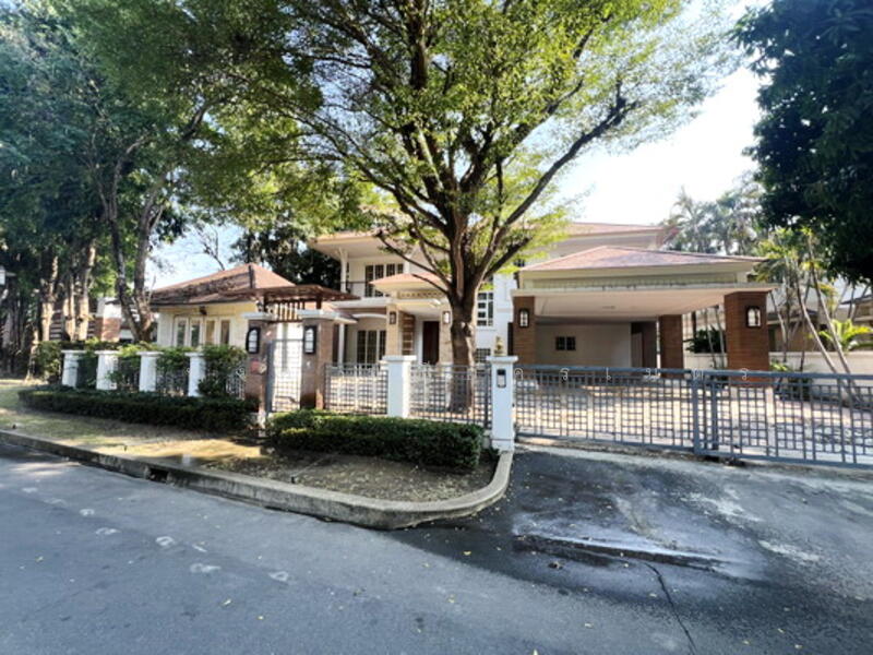 For Rent - The Emperor Narasiri’s Collection, Bangkok