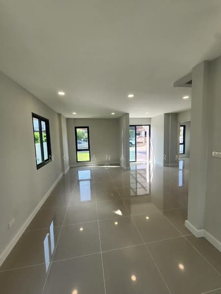 Neighborhome Watcharaphon : เนเบอร์โฮม วัชรพล, กรุงเทพ, ถนนสุขาภิบาล 5, สามวาตะวันออก, คลองสามวา, กรุงเทพ, 157 ตร.ม., บ้านเดี่ยว ขาย, โดย Angsanaporn D, 500050555 - DDproperty.com