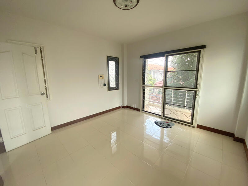 หมู่บ้านอริสรา 5 บางบัวทอง, Nonthaburi, Lam Pho, Bang Bua Thong, Nonthaburi, 4 Bedrooms, 208 sqm, Single Detached House For Sale, by ณณัฐ ภัทรจินดานุวงศ์, 500050660 - DDproperty.com
