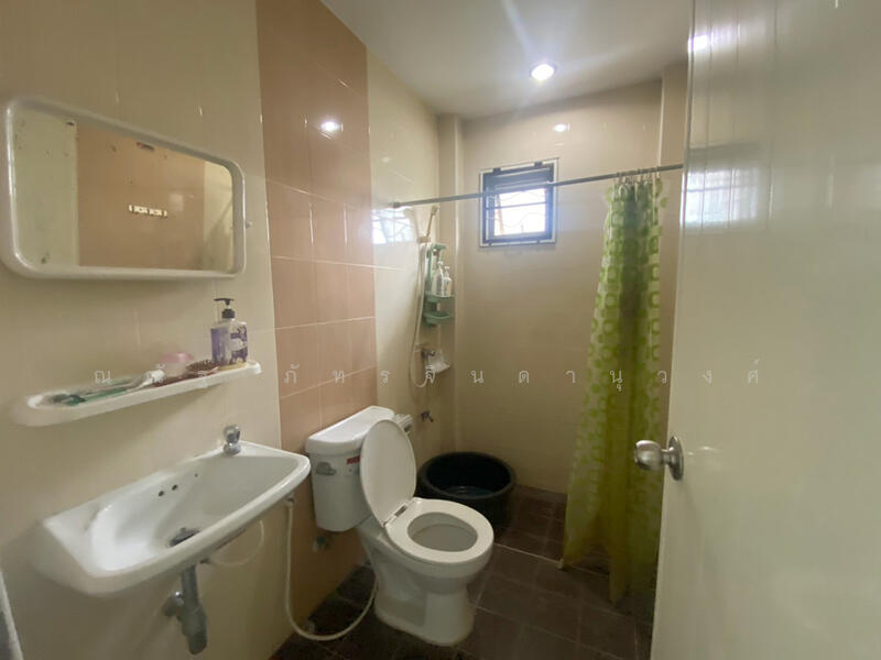 หมู่บ้านอริสรา 5 บางบัวทอง, Nonthaburi, Lam Pho, Bang Bua Thong, Nonthaburi, 4 Bedrooms, 208 sqm, Single Detached House For Sale, by ณณัฐ ภัทรจินดานุวงศ์, 500050660 - DDproperty.com