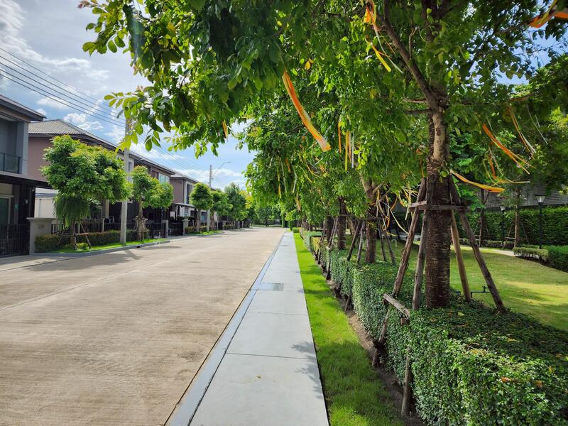 ให้เช่า - Pleno Fashion-Ramintra : พลีโน่ แฟชั่นฯ-รามอินทรา, กรุงเทพ