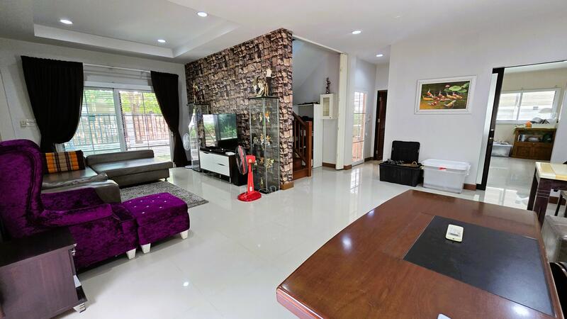 For Rent - คุ้มค่ามาก! ปล่อยเช่า บ้านเดี่ยว หมู่บ้าน เดอะไพรเวซี่ พุทธมณฑล สาย 7 เนื้อที่ 69.6 ตร.ว., Nakhon Pathom