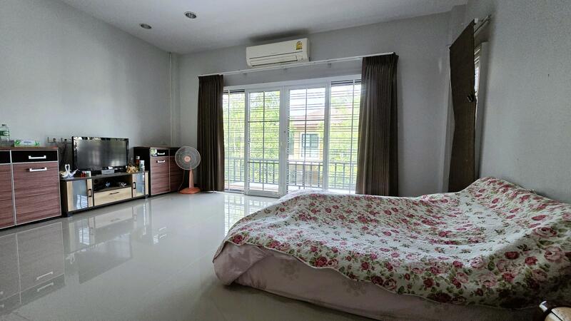 For Rent - คุ้มค่ามาก! ปล่อยเช่า บ้านเดี่ยว หมู่บ้าน เดอะไพรเวซี่ พุทธมณฑล สาย 7 เนื้อที่ 69.6 ตร.ว., Nakhon Pathom