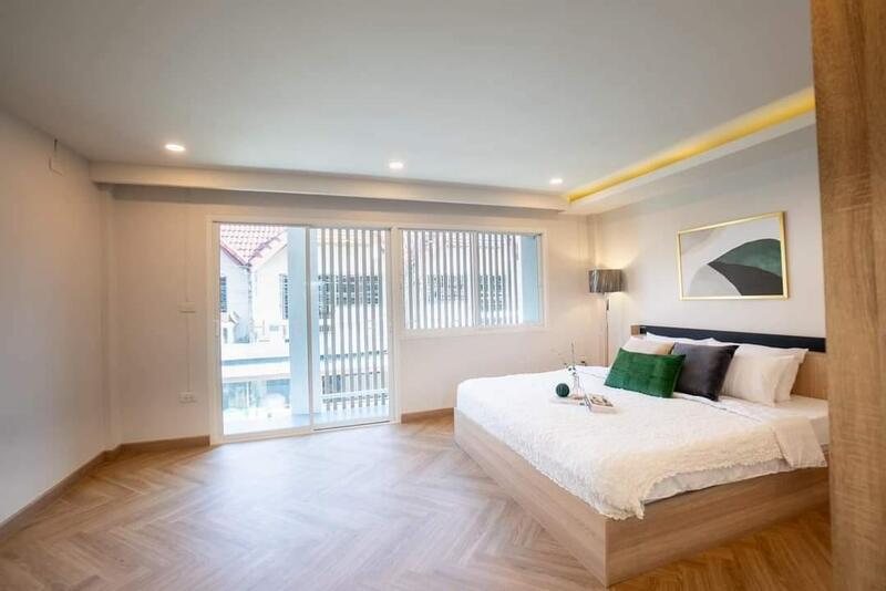 For Rent - Townhome, newly renovated, Mae Hia Subdistrict, Mueang Chiang Mai District, Chiang Mai Province, Chiang Mai