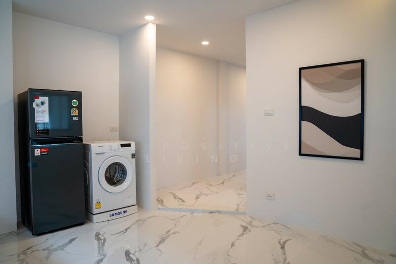 For Rent - Townhome near Varee School, Wat Ket Subdistrict, Mueang Chiang Mai., Chiang Mai