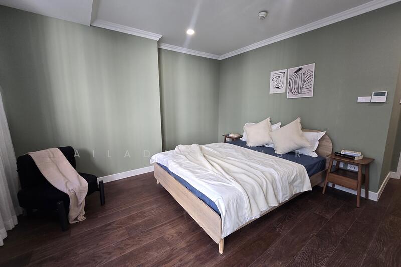 Supalai Place Sukhumvit 39, Bangkok, 175-179 Soi Sukhumvit 39 Sukhumvit Road, Khlong Tan Nua, Watthana, Bangkok, 4 Bedrooms, 338 sqm, Condo For Sale, by Ailada Ngamsri, 500051219 - DDproperty.com