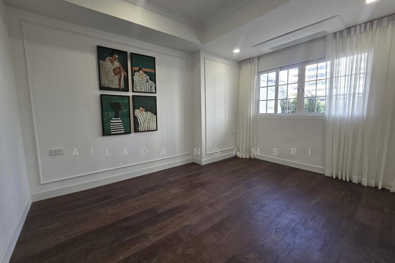 Supalai Place Sukhumvit 39, Bangkok, 175-179 Soi Sukhumvit 39 Sukhumvit Road, Khlong Tan Nua, Watthana, Bangkok, 4 Bedrooms, 338 sqm, Condo For Sale, by Ailada Ngamsri, 500051219 - DDproperty.com