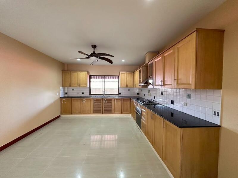 Pool Villa for Sale 5 Bedrooms at Mabprachan, Chon Buri (Pattaya), Bang Lamung, Bang Lamung (Pattaya), Chon Buri (Pattaya), 5 Bedrooms, 357 sqm, Villa For Sale, by PLC Real Estate, 500051234 - DDproperty.com