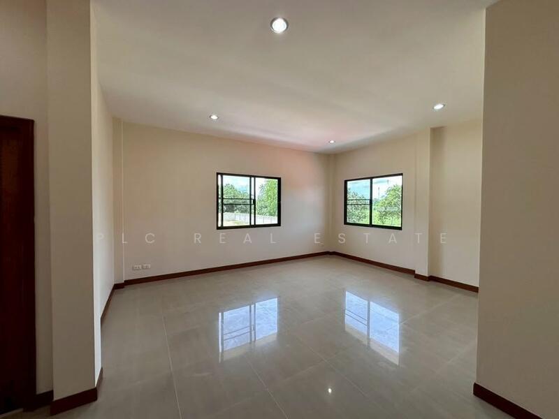 Pool Villa for Sale 5 Bedrooms at Mabprachan, Chon Buri (Pattaya), Bang Lamung, Bang Lamung (Pattaya), Chon Buri (Pattaya), 5 Bedrooms, 357 sqm, Villa For Sale, by PLC Real Estate, 500051234 - DDproperty.com