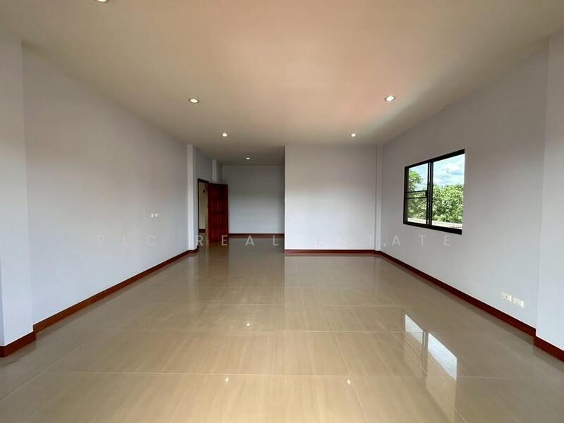 Pool Villa for Sale 5 Bedrooms at Mabprachan, Chon Buri (Pattaya), Bang Lamung, Bang Lamung (Pattaya), Chon Buri (Pattaya), 5 Bedrooms, 357 sqm, Villa For Sale, by PLC Real Estate, 500051234 - DDproperty.com