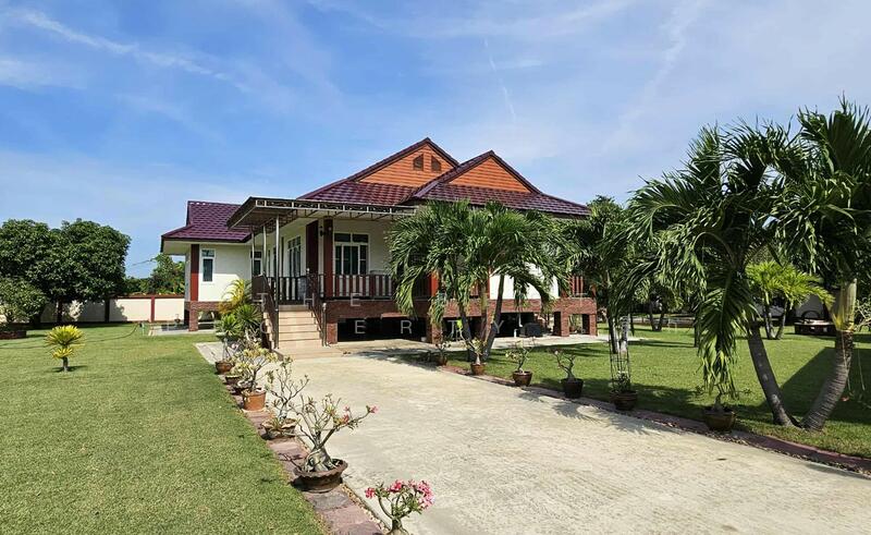 ขาย - บ้านเดี่ยวพร้อมที่ดินดอนตูม นครปฐม, นครปฐม