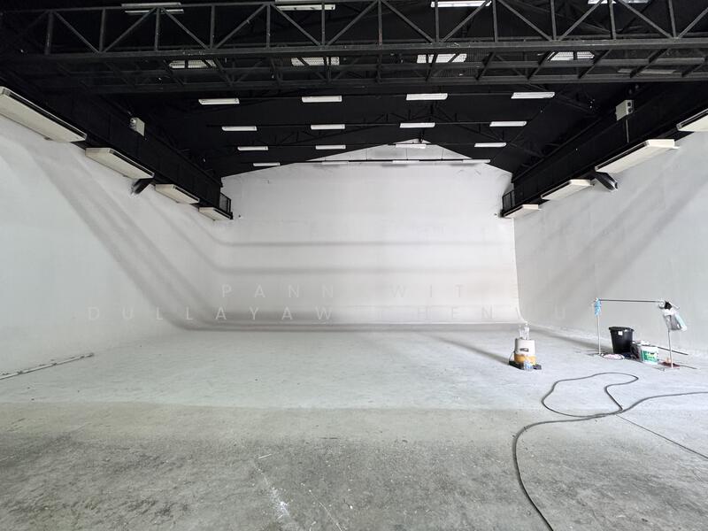 ให้เช่า - โกดัง ออฟฟิศ ให้เช่า 346 ตร.ม. แขวง รามอินทรา, คันนายาว, กรุงเทพ (รหัส : JKP336), กรุงเทพ