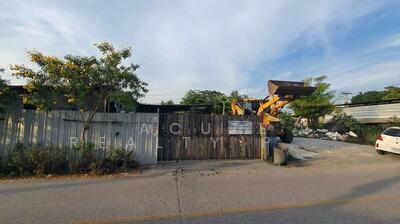 ขาย - ที่ดินขายถูก 211 ตารางวา ซอยรามอินทรา 62 ใกล้ถนนรัชดา-รามอินทรา ทำเลศักยภาพ เขตคันนายาว, กรุงเทพ