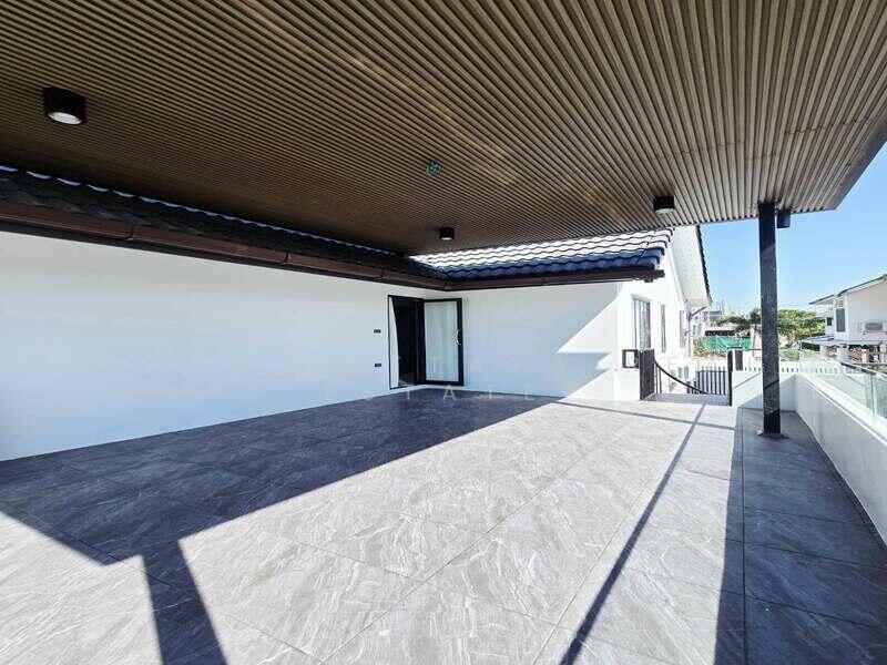 Central Park 2, Chon Buri (Pattaya), Nong Pru, Bang Lamung (Pattaya), Chon Buri (Pattaya), 4 Bedrooms, 320 sqm, Villa For Sale, by Casa Pattaya Real Estate, 500051849 - DDproperty.com