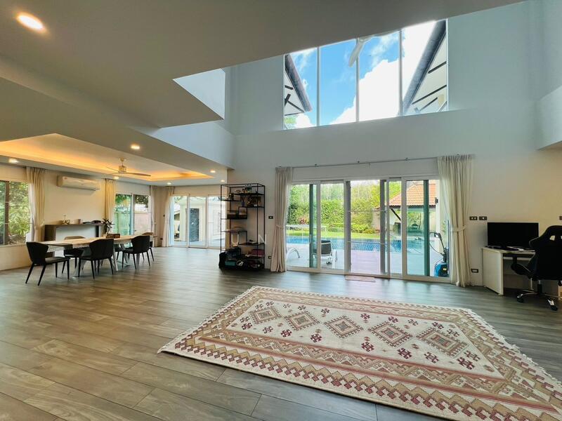 ให้เช่า - พูลวิลล่าส่วนตัวให้เช่าในเขาแก้ว ใกล้โรงเรียนนานาชาติบริติช ภูเก็ต, ภูเก็ต