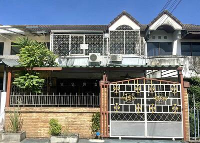 ขาย - ขาย ทาวน์โฮม 2 ชั้น ต่อเติม ราคาสุดพิเศษ : โครงการสิชล กาญจนาภิเษก, กรุงเทพ