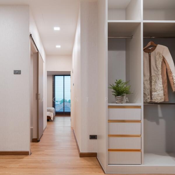 For Rent - Home office for rent at The Flourish Ekkamai-Ramintra (SPSAD3697), Bangkok