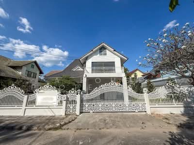 ขาย - ขายบ้านเดี่ยวศรีราชา รีโนเวทใหม่ ใกล้เจปาร์ค, ชลบุรี