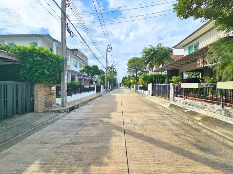 Pruklada Bangplee, Samut Prakan, Bangphli Yai, Bang Plee, Samut Prakan, 3 Bedrooms, 118 sqm, Single Detached House For Sale, by Punpapa Rassamee, 500052541 - DDproperty.com