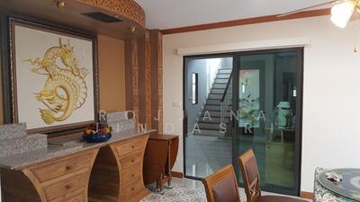 ขาย - บ้าน 4-ห้องนอน, กรุงเทพ