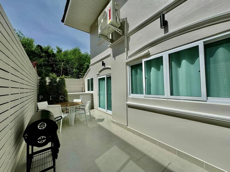 Pool Villa 4-Bedroom in North Pattaya, Chon Buri (Pattaya), Bang Lamung, Bang Lamung (Pattaya), Chon Buri (Pattaya), 4 Bedrooms, 350 sqm, Single Detached House For Sale, by PLC Real Estate, 500052774 - DDproperty.com