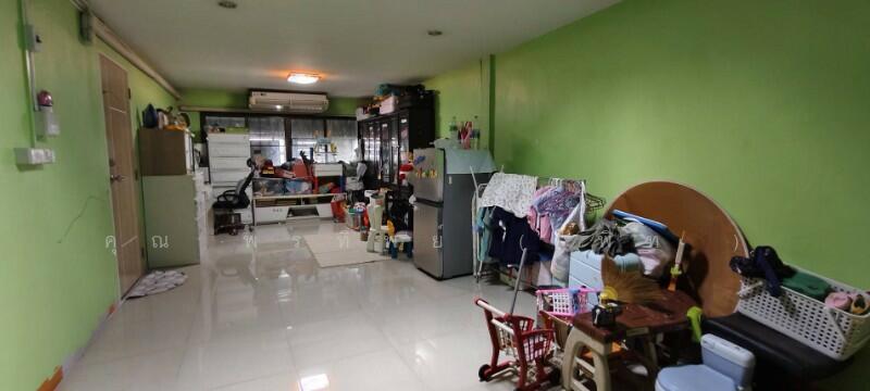 ขาย - อาคารพาณิชย์ 3 ชั้นครึ่ง 3 คูหา ติดถนนเพชรเกษม, นครปฐม