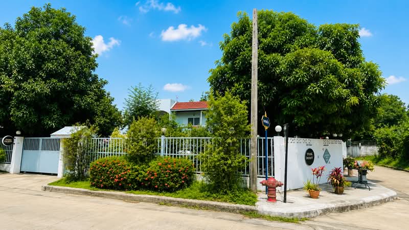 Muang Thong Niwet 1, Bangkok, Soi Changwatthana 14, Thung Song Hong, Lak Si, Bangkok, 4 Bedrooms, 400 sqm, Single Detached House For Sale, by Parinthida Sawuddisopakaykul, 500053394 - DDproperty.com