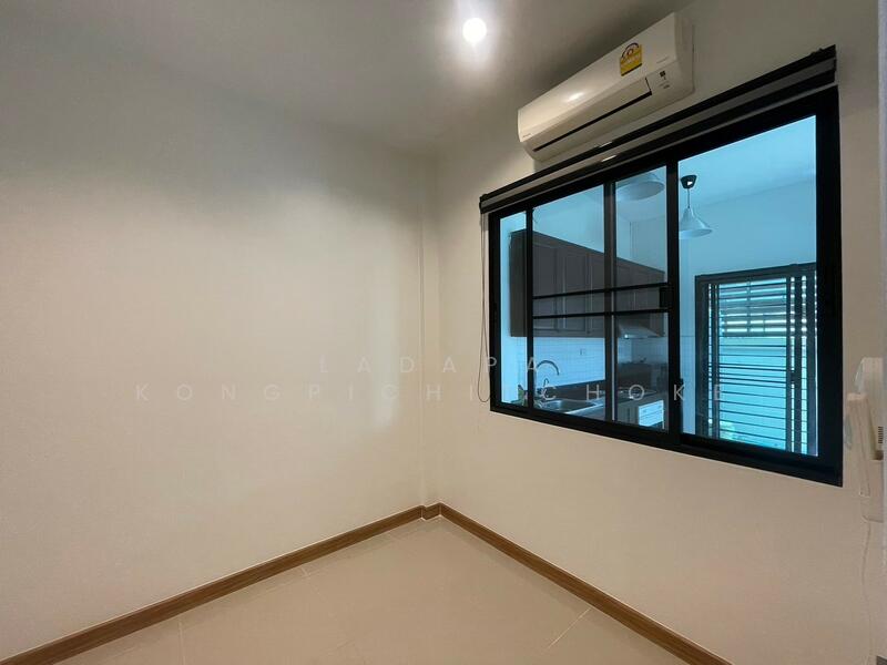 ให้เช่า - The Canvas Sukhumvit-Samrong : เดอะ แคนวาส สุขุมวิท-สำโรง, สมุทรปราการ