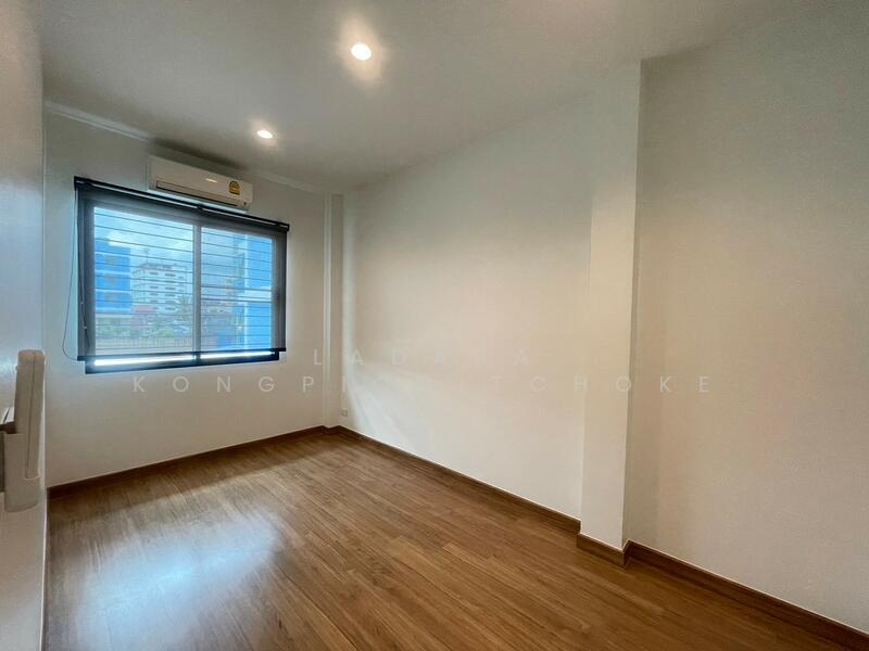 ให้เช่า - The Canvas Sukhumvit-Samrong : เดอะ แคนวาส สุขุมวิท-สำโรง, สมุทรปราการ