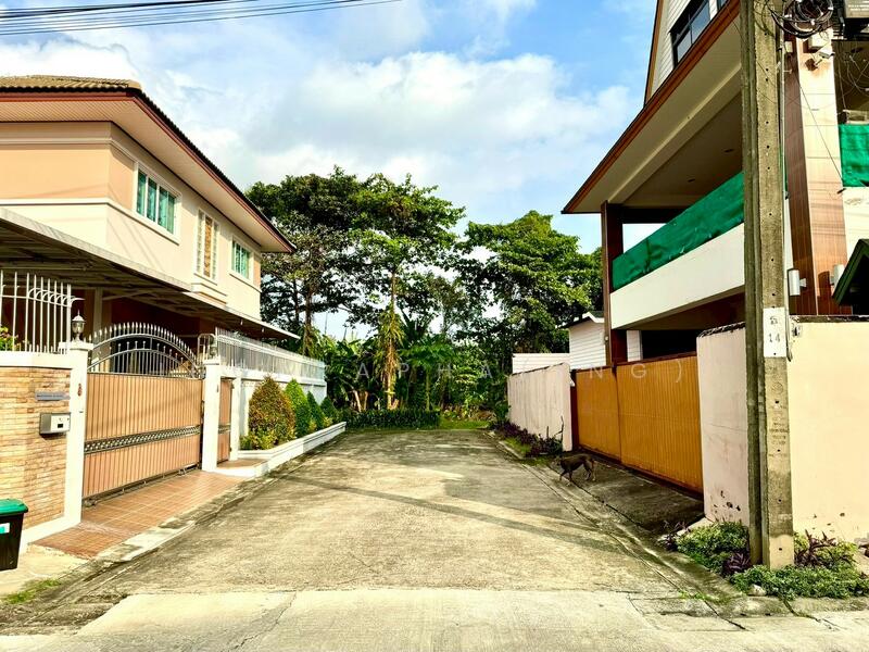 For Sale - ขายที่ดินเปล่า จรัญสนิทวงศ์ 37 ซ.อำนวย5 1 ไร่ 39.6 ตร.ว. (439.6 ตร.ว.) เดินทางสะดวก อยู่ในแหล่งชุ, Bangkok