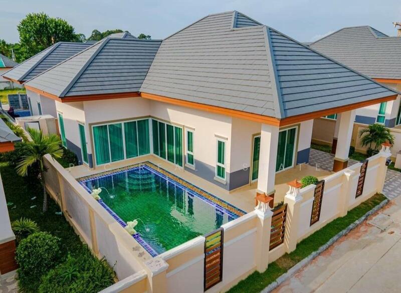 Single House Pool Villa for Sale in Huay Yai, Chon Buri (Pattaya), Bang Lamung, Bang Lamung (Pattaya), Chon Buri (Pattaya), 3 Bedrooms, 200 sqm, Single Detached House For Sale, by PLC Real Estate, 500053935 - DDproperty.com