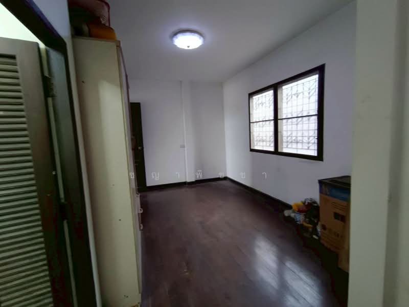 ขายบ้านเดี่ยวสองชั้น พร้อมออฟฟิศ และที่ดินเปล่า ทำเลทองในนนทบุรี, นนทบุรี, ท่าทราย, เมืองนนทบุรี, นนทบุรี, 1,172 ตร.ม., บ้านเดี่ยว ขาย, โดย ชญาพิชชา, 500053972 - DDproperty.com