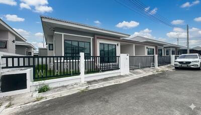 ขาย - บ้านมีสุข 8 พนัสนิคม Baan Meesuk 8 Phanat Nikhom, ชลบุรี