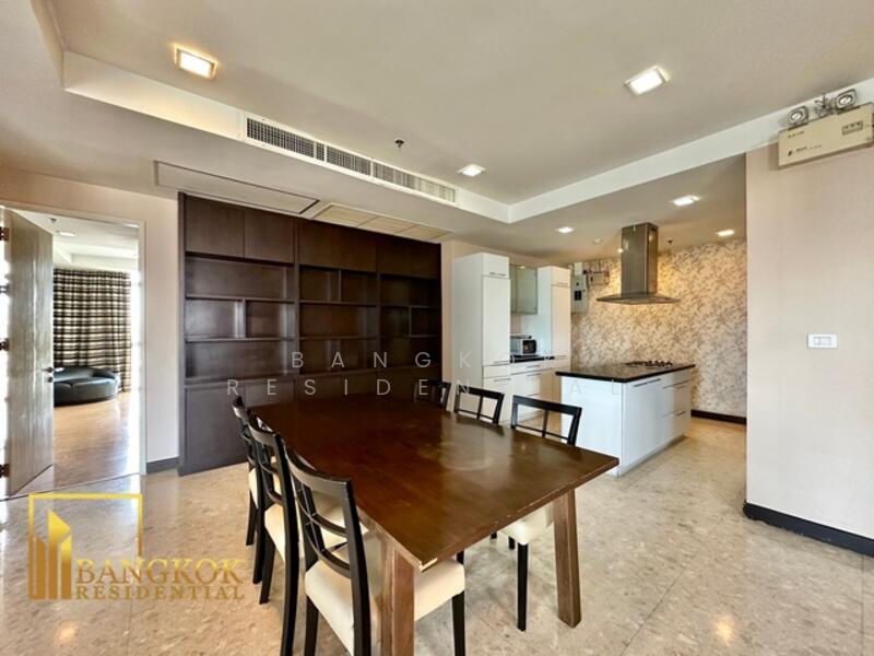 Nusasiri Grand, Bangkok, Soi Sukhumvit 42, Phra Kanong, Khlong Toei, Bangkok, 3 Bedrooms, 176 sqm, Condo For Rent, by Bangkok Residential, 500054444 - DDproperty.com