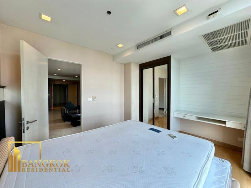 Nusasiri Grand, Bangkok, Soi Sukhumvit 42, Phra Kanong, Khlong Toei, Bangkok, 3 Bedrooms, 176 sqm, Condo For Rent, by Bangkok Residential, 500054444 - DDproperty.com