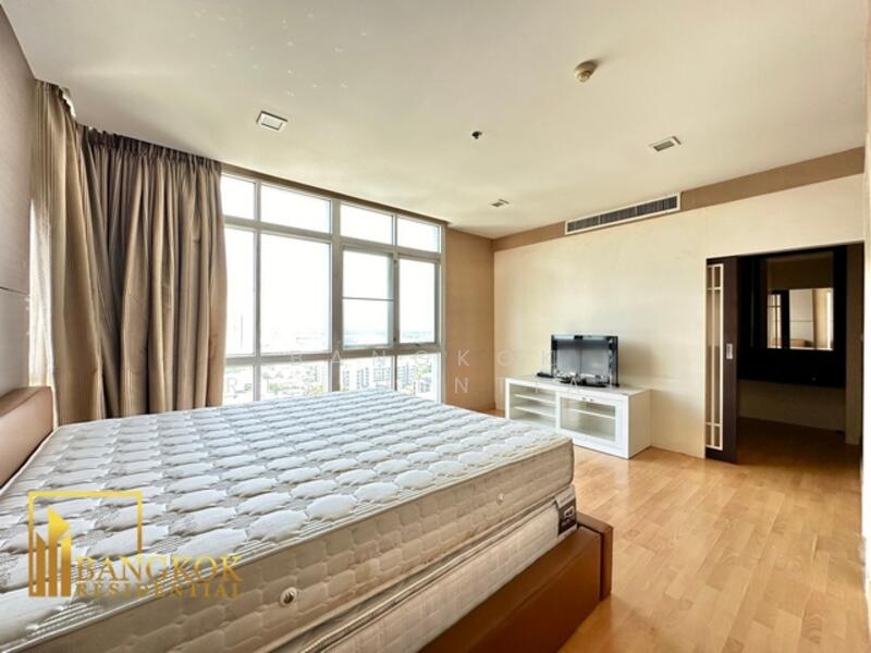 Nusasiri Grand, Bangkok, Soi Sukhumvit 42, Phra Kanong, Khlong Toei, Bangkok, 3 Bedrooms, 176 sqm, Condo For Rent, by Bangkok Residential, 500054444 - DDproperty.com