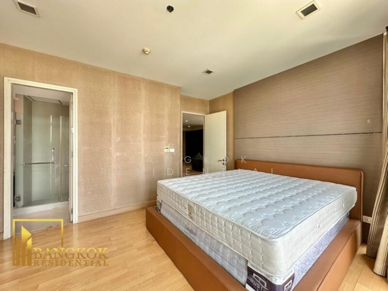 Nusasiri Grand, Bangkok, Soi Sukhumvit 42, Phra Kanong, Khlong Toei, Bangkok, 3 Bedrooms, 176 sqm, Condo For Rent, by Bangkok Residential, 500054444 - DDproperty.com