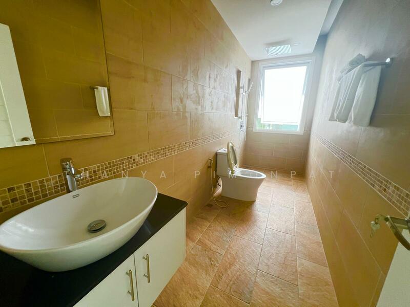 For Sale - Private Pool Villa Peachful area of Maenam, Surat Thani