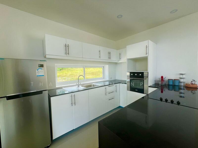 ขาย - Private Pool Villa Peachful area of Maenam, สุราษฎร์ธานี