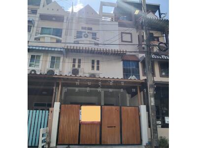 ขาย - ลาซาลเพลส Lasalle Place ลาซาล 24 ทาวน์โฮม 3 ชั้น ดาดฟ้า พร้อมอยู่ สุขุมวิท 105, กรุงเทพ