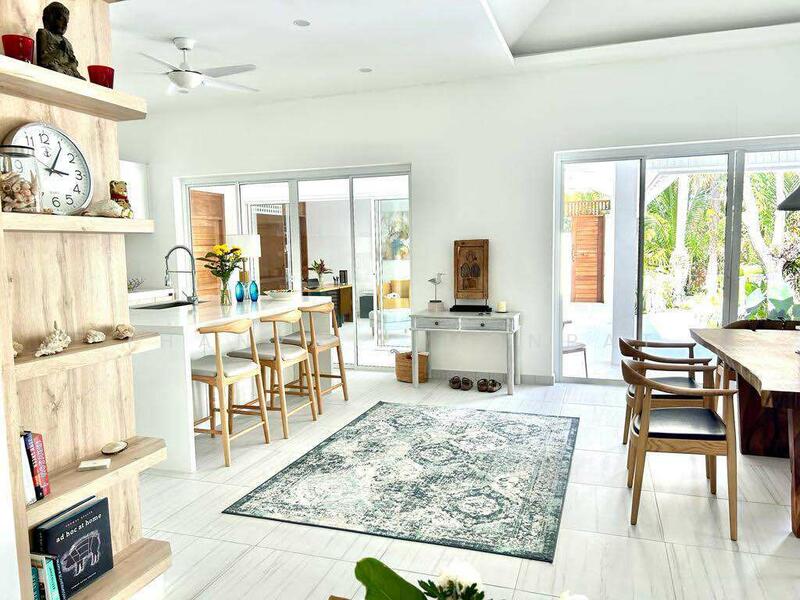 ขาย - วิลล่าพูล 3 ห้องนอนพร้อมการตกแต่งภายในสไตล์สแกนดิเนเวียในแม่น้ำ, สุราษฎร์ธานี